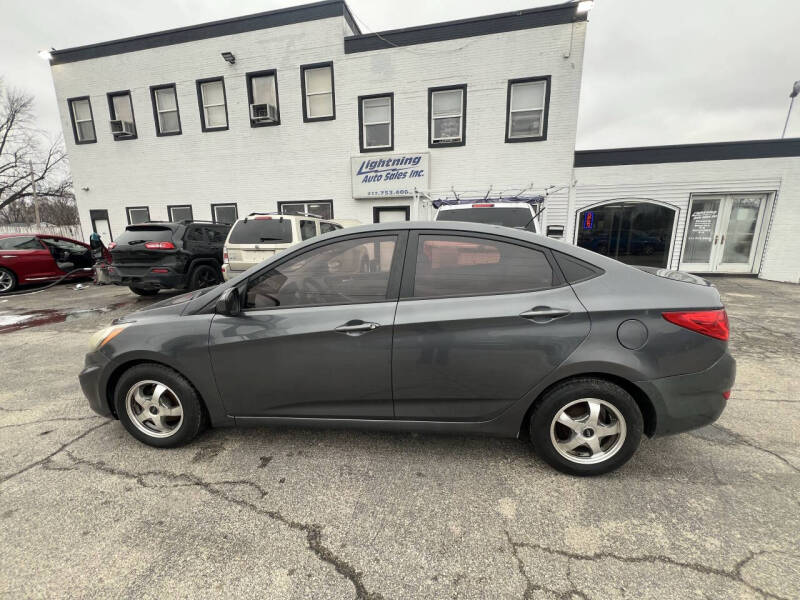 2013 Hyundai Accent GLS's photo