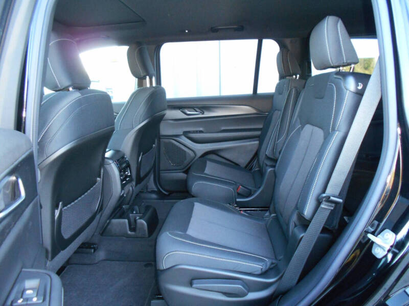 2025 Jeep Grand Cherokee L