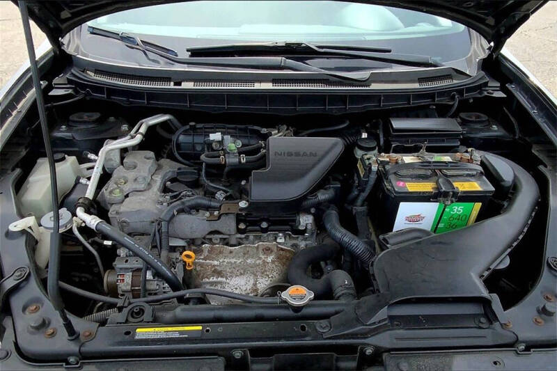 2010 Nissan Rogue S Krom