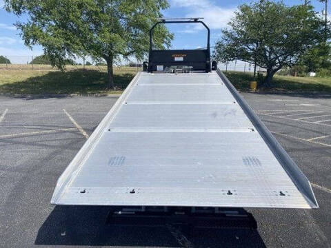 2024 Mack MD6