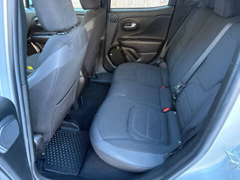 2017 Jeep Renegade Altitude