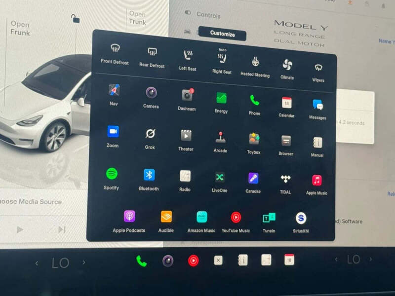 2023 Tesla Model Y Long Range