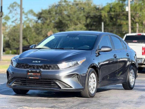 2022 Kia Forte FE