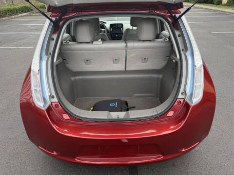 2012 Nissan LEAF SL
