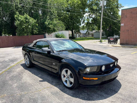 2005 Ford Mustang GT Premium