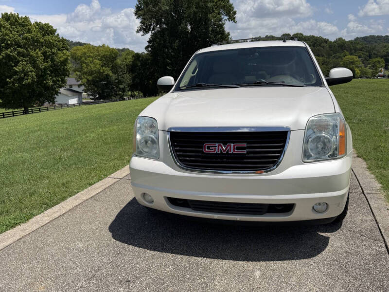 2011 GMC Yukon SLT