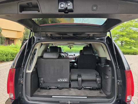 2011 Cadillac Escalade