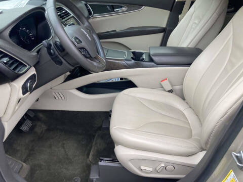 2017 Lincoln MKX Select