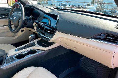 2025 Cadillac CT4 Premium Luxury