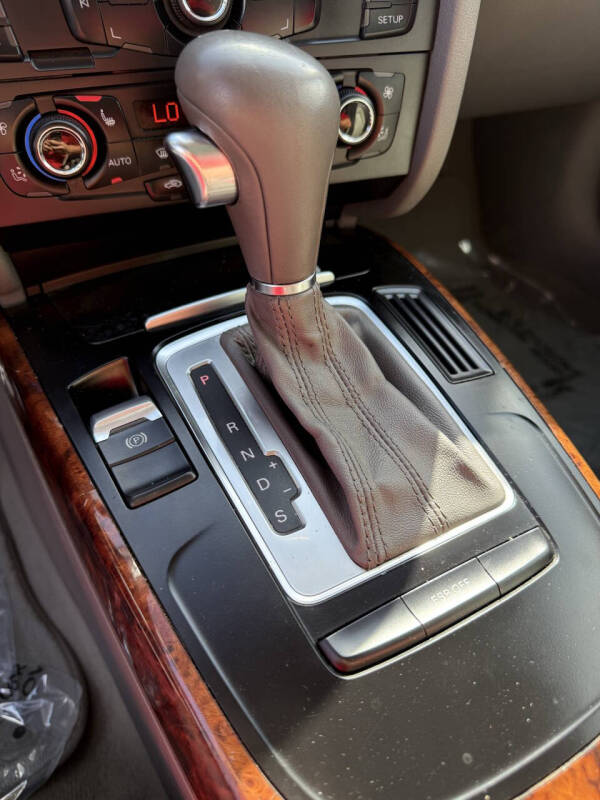 2010 Audi A4 2.0T quattro Avant Premium Plus