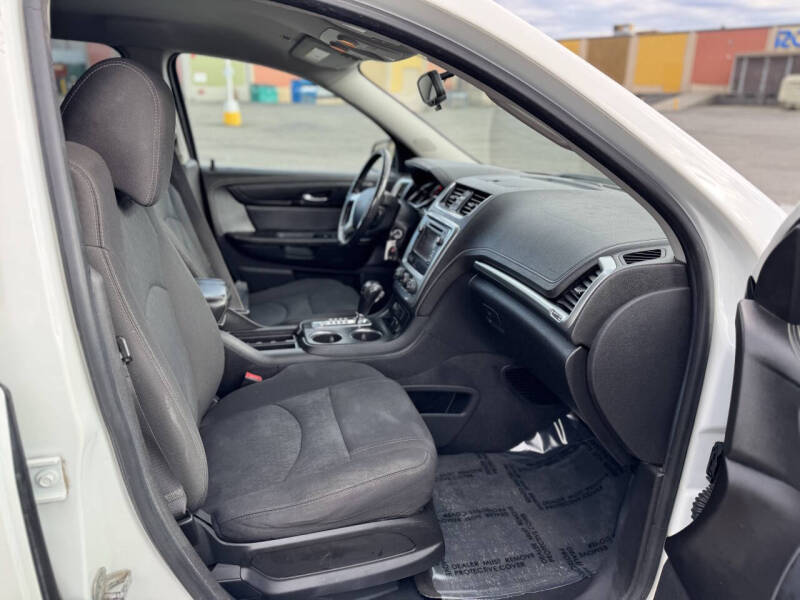 2015 GMC Acadia SLE-1