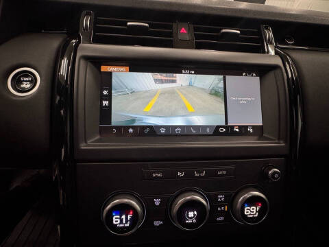 2020 Land Rover Discovery SE