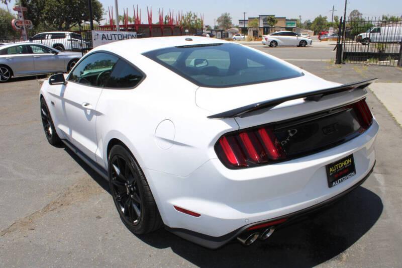 2017 Ford Mustang GT Premium