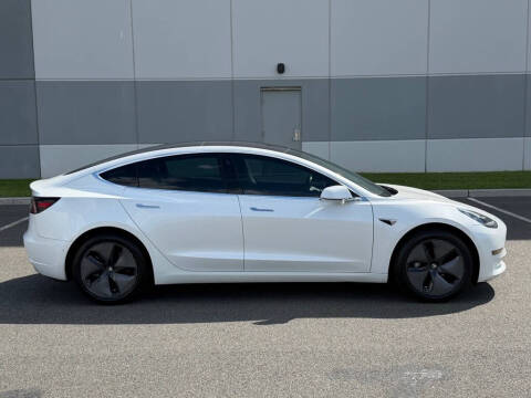 2019 Tesla Model 3 Long Range
