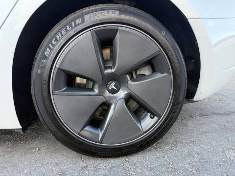 2021 Tesla Model 3 Long Range