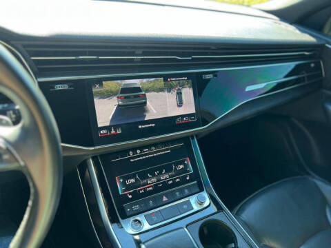 2021 Audi Q8 quattro Premium 55 TFSI