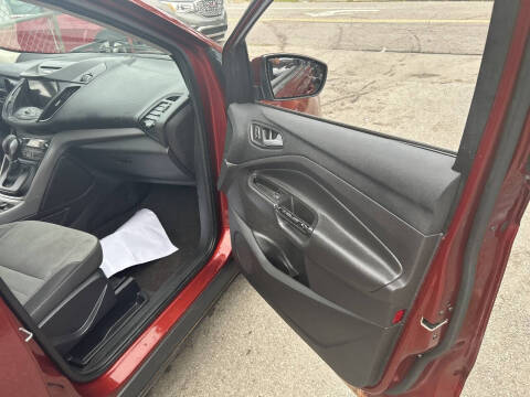 2016 Ford Escape SE