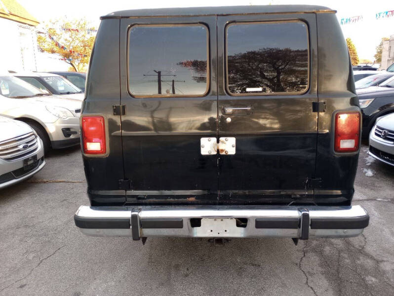 1992 Dodge Ram Van B250 Maxi