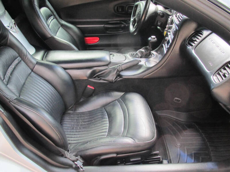 2003 Chevrolet Corvette