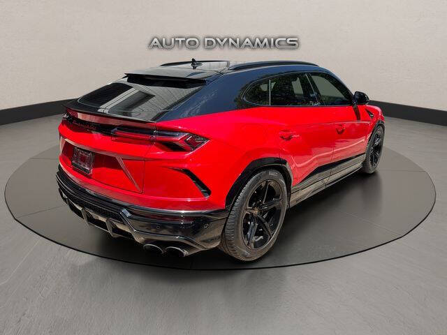 2020 Lamborghini Urus