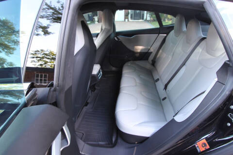 2016 Tesla Model S P90D