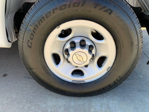 2020 Chevrolet Express LS 2500