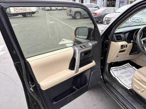 2012 Toyota 4Runner SR5