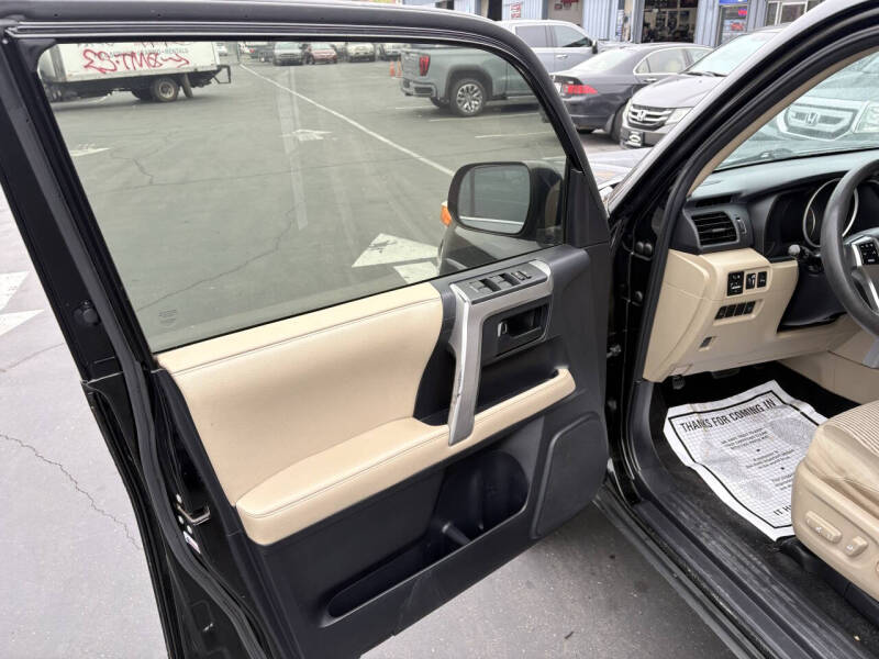 2012 Toyota 4Runner SR5