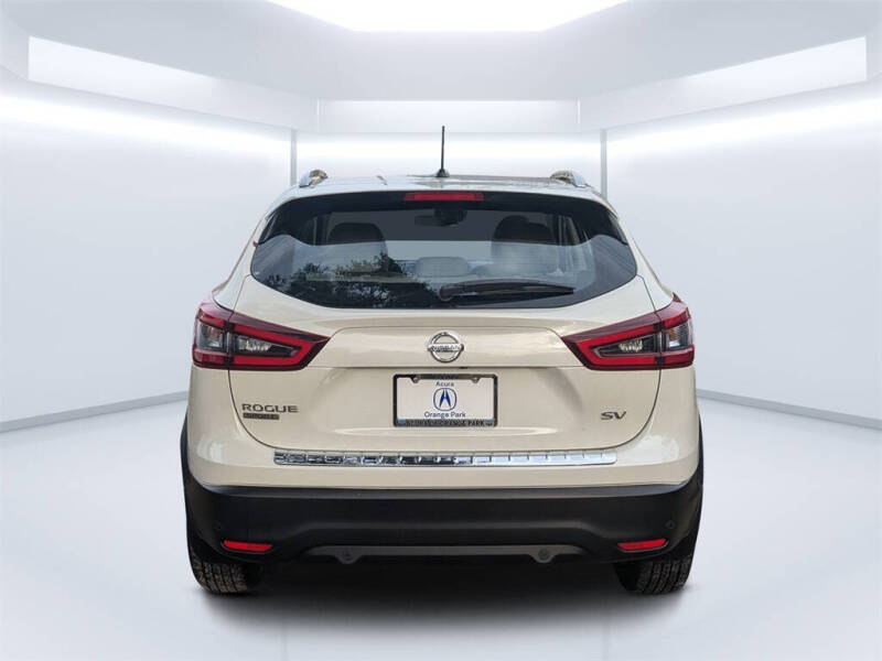 2020 Nissan Rogue Sport SV