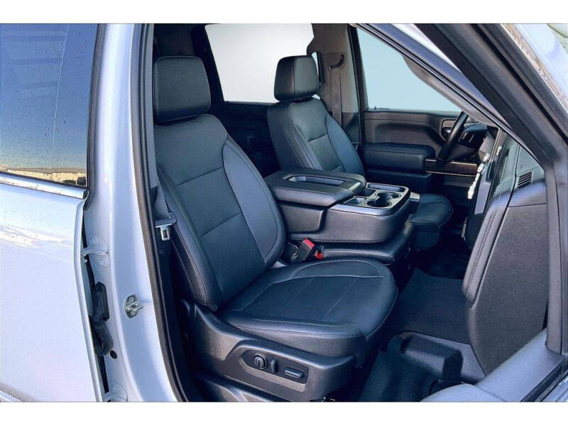 2022 GMC Sierra 2500HD SLT