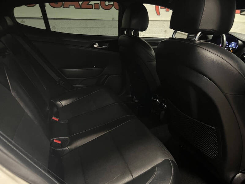 2020 Kia Stinger GT-Line