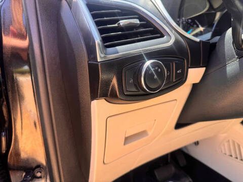 2015 Ford Edge Titanium