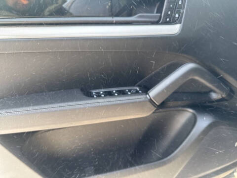 2025 Porsche Cayenne