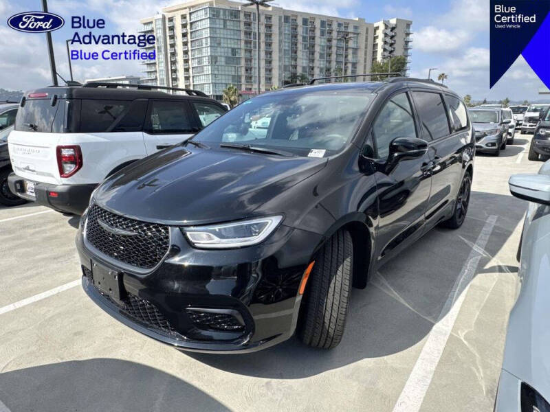 2025 Chrysler Pacifica Limited