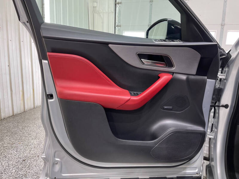 2020 Jaguar F-PACE S