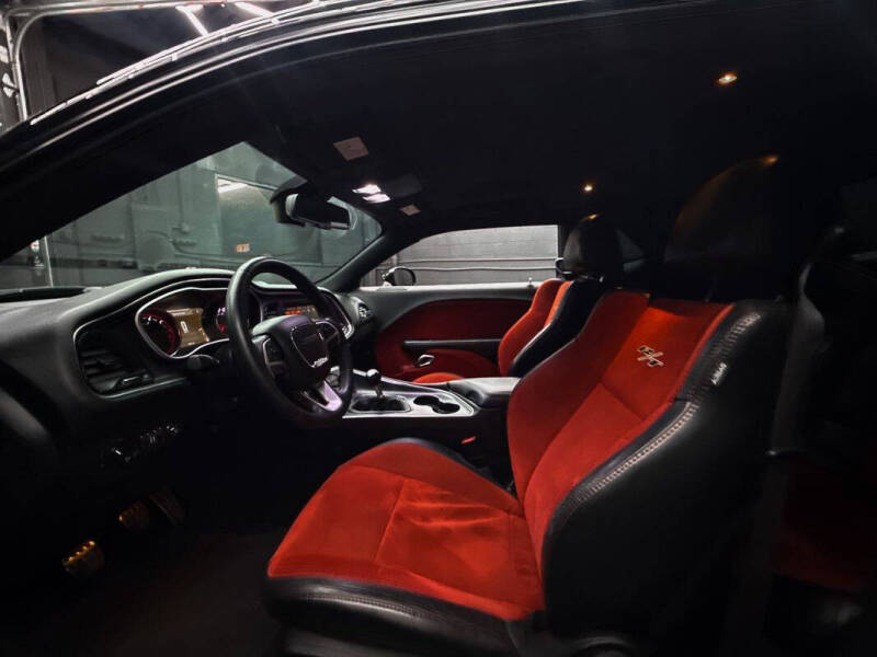 2016 Dodge Challenger R/T Scat Pack