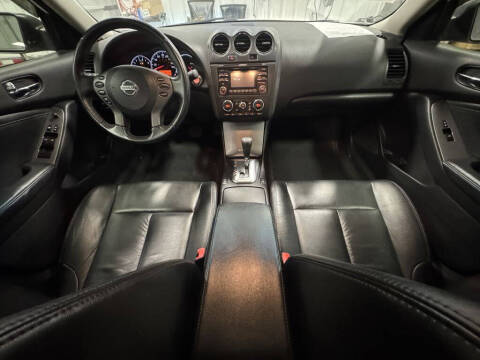 2012 Nissan Altima 3.5 SR