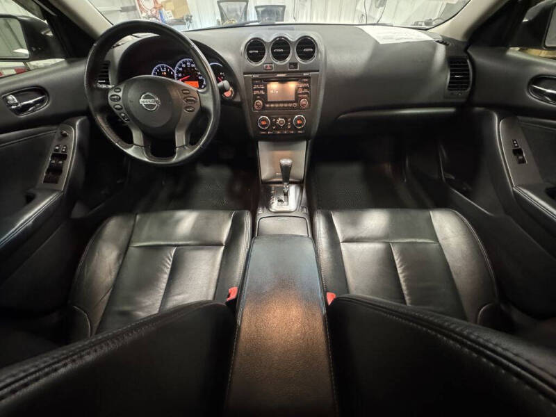 2012 Nissan Altima 3.5 SR