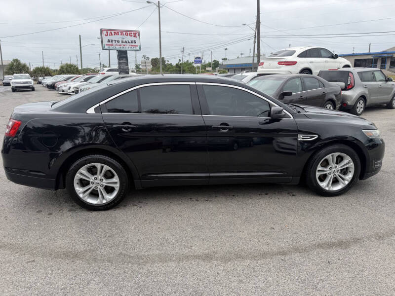 2016 Ford Taurus SEL