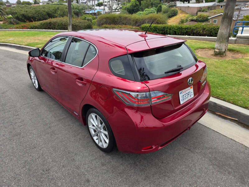 2013 Lexus CT 200h