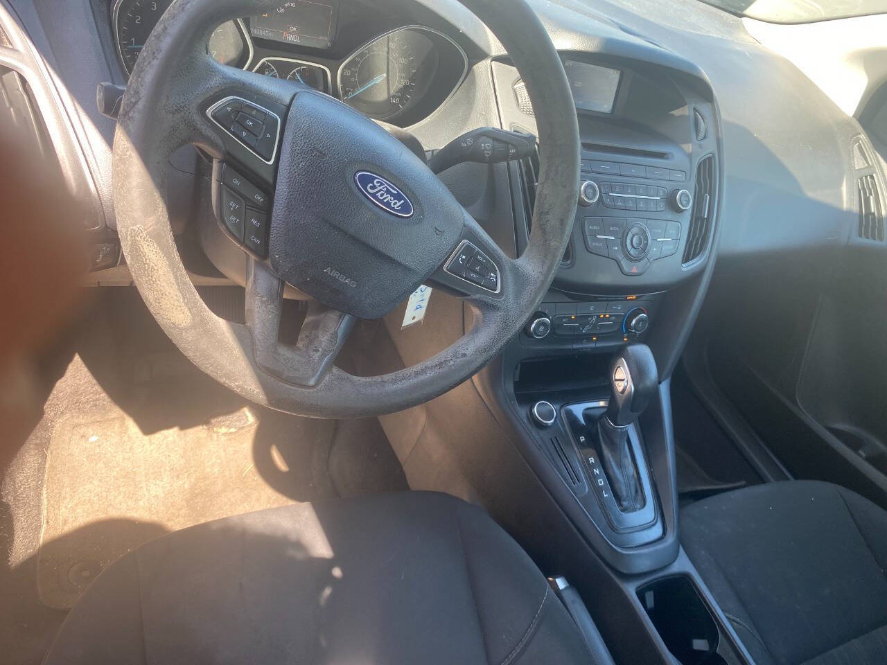 Black 2017 Ford Focus SE SE 4dr Sedan 7
