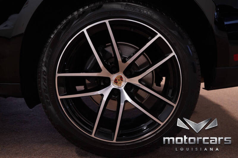 2023 Porsche Macan