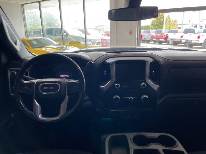 2020 GMC Sierra 1500 SLE