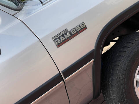 1993 Dodge RAM 250 LE