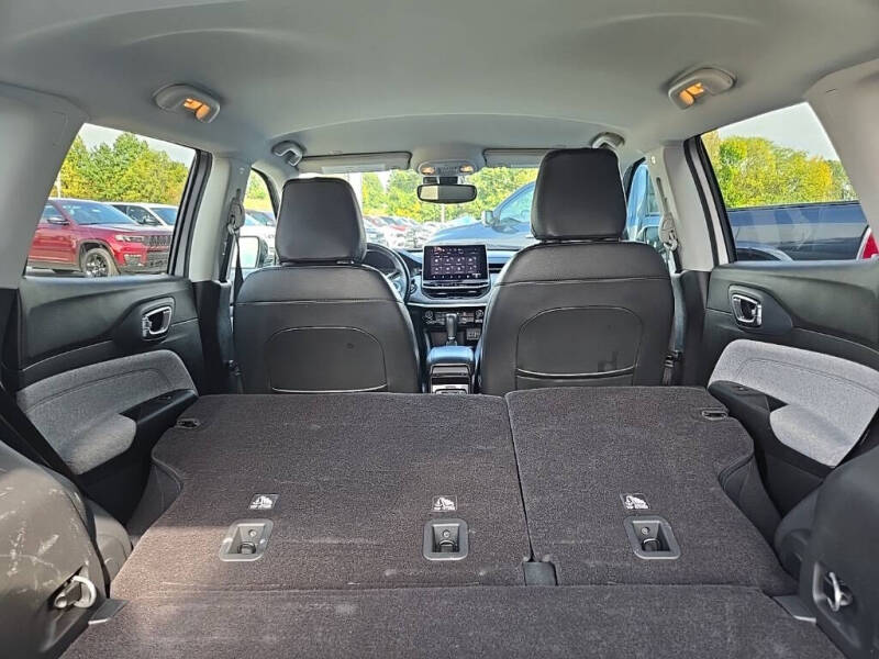 2022 Jeep Compass Latitude Lux