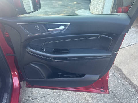 2017 Ford Edge Titanium