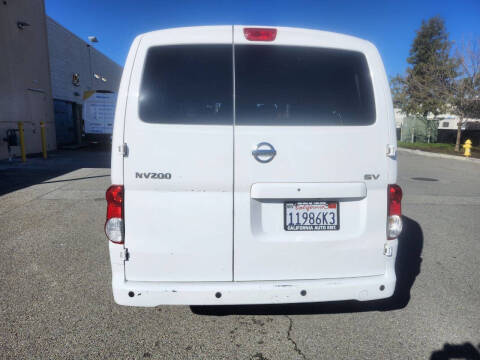 2021 Nissan NV200 SV