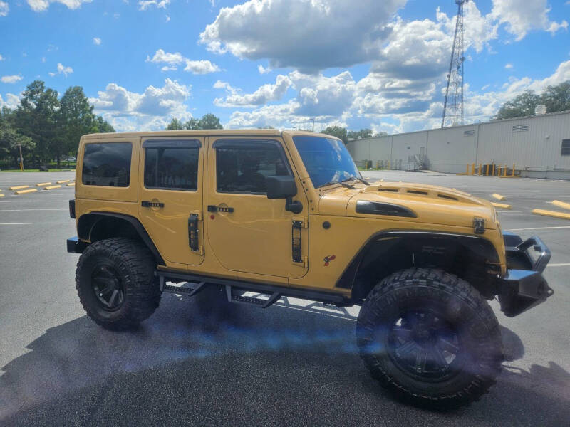 2014 Jeep Wrangler Unlimited Rubicon photo 16