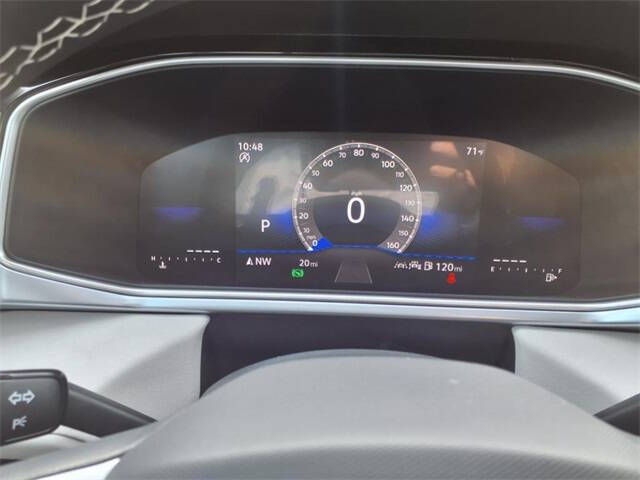 2025 Volkswagen Taos SE