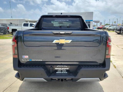 2025 Chevrolet Silverado EV LT